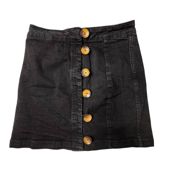 Free People Denim Skirt Women's 8 Black Wash Wooden Button Front - Picture 6 of 6